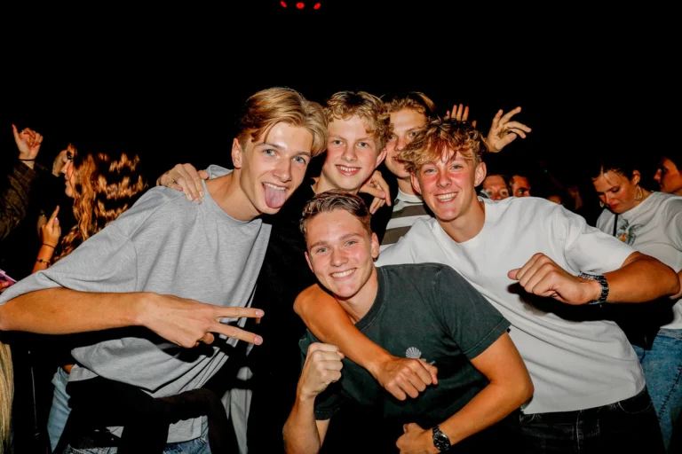 Vrijdagavond — foto 31