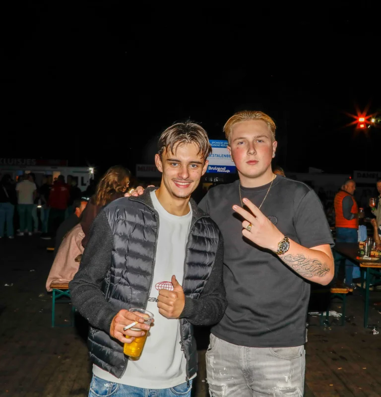 Vrijdagavond — foto 111
